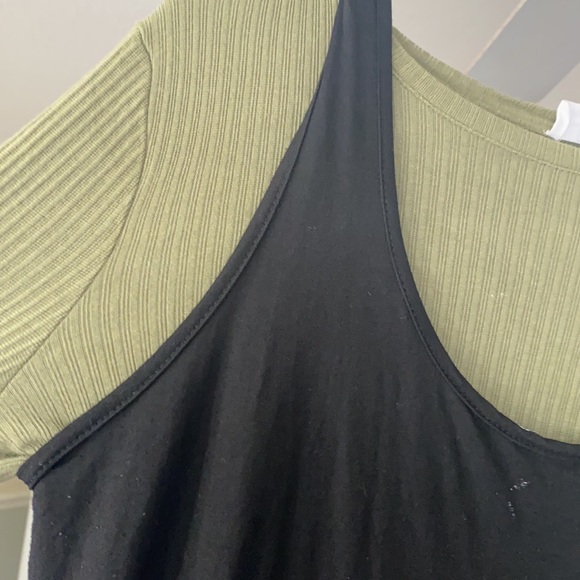 Two sets - Picture 3 of 4